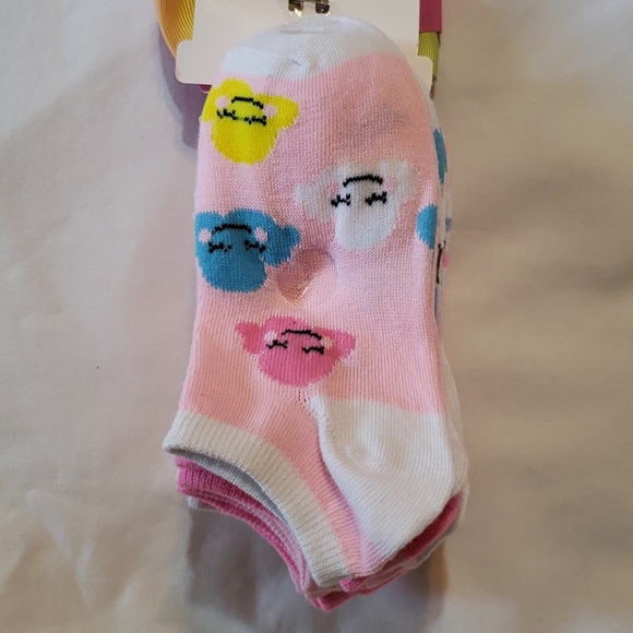 Girls 10 Pairs Socks plus Hair Bow - Picture 3 of 3